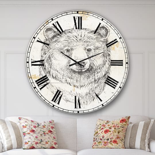 Designart 'Bear Wild And Beautiful Iv Traditional Wall Clock